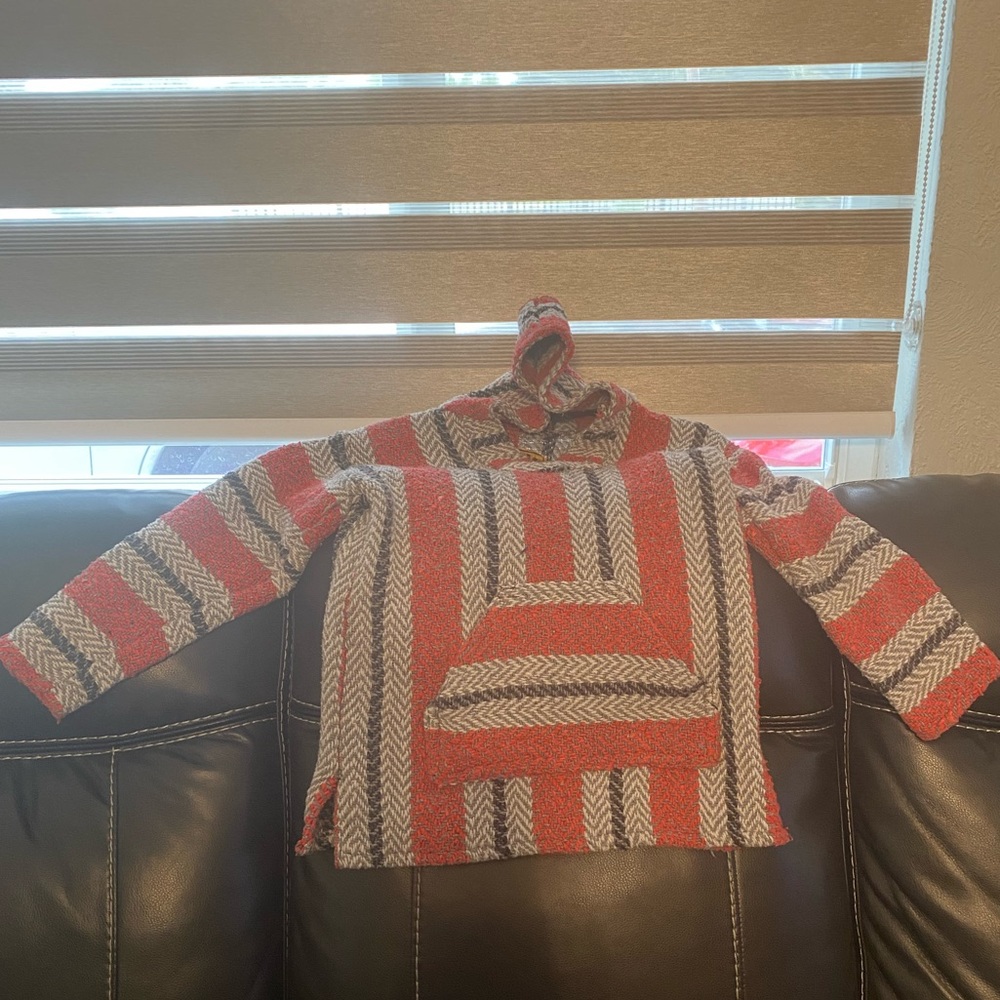 Sweatef size small